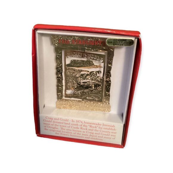 2010 Nation’s Treasures Castle Rock Colorado Christmas Ornament With Color Accen - Picture 1 of 7